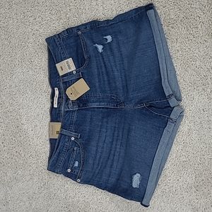 Levi's mid length shorts Distressed